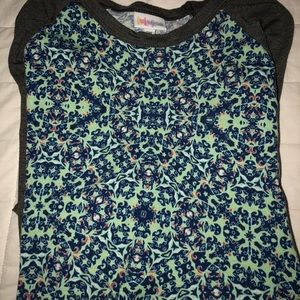 2XL LulaRoe Randy/ baseball style shirt